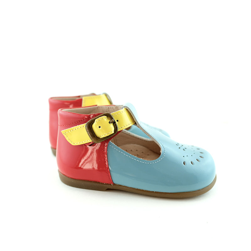 Les chaussures coquettes mixtes